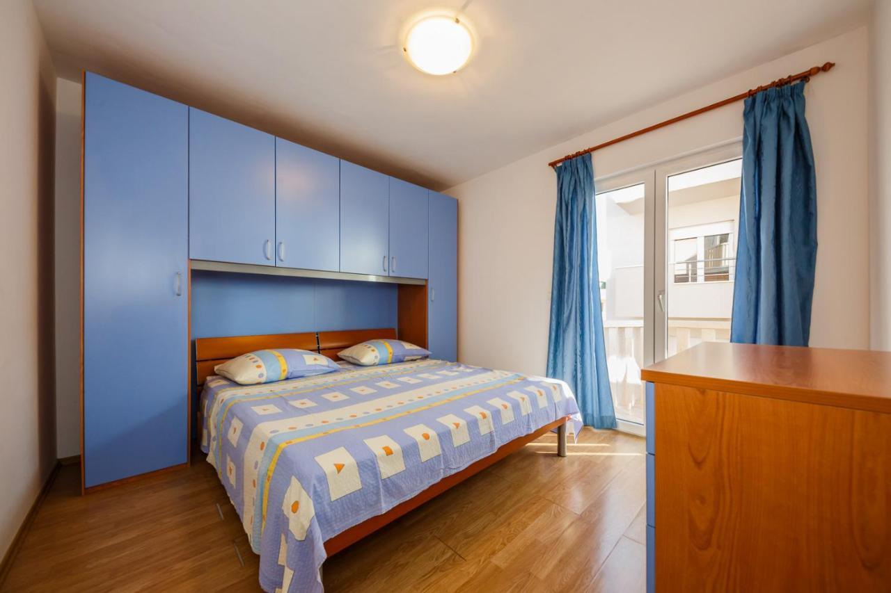 Apartamenty Z Basenem Ilja โรกอซนิซา ภายนอก รูปภาพ
